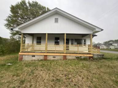 Main picture of 2375 Drayton Rd