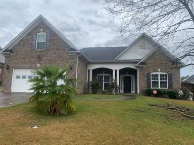 Main picture of 304 Teague Park Ct