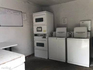 Main picture of 409 Austin Rd