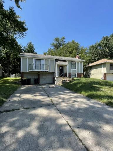Main picture of 10418 Manchester Ave