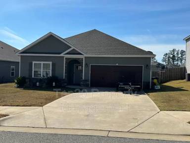 Main picture of 6821 Admiral Dr