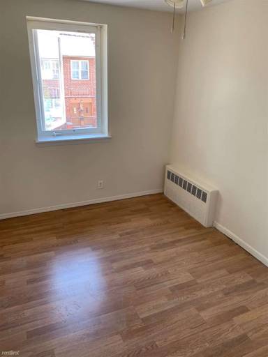 Main picture of 1446 81st St