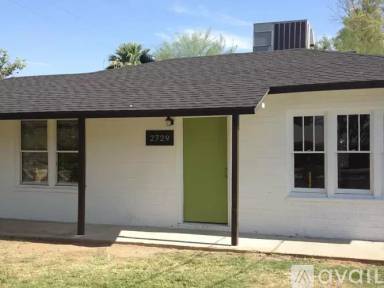 Main picture of 2729 E Sheridan St