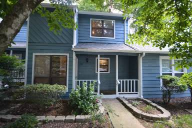 Main picture of 632 Applecross Dr