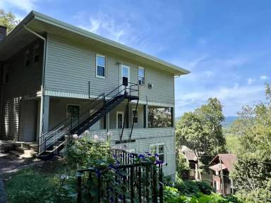Main picture of 37 Skyview Pl