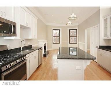 Main picture of 652 Massachusetts Ave