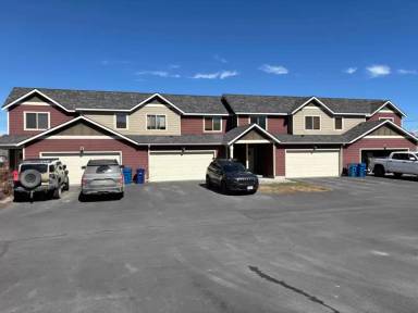 Main picture of 50 Tail Feather Ln