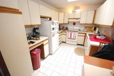 Main picture of 2338 Perot St