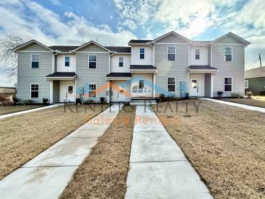 Main picture of Modern Luxury Townhouse in the Heart of Huntsville