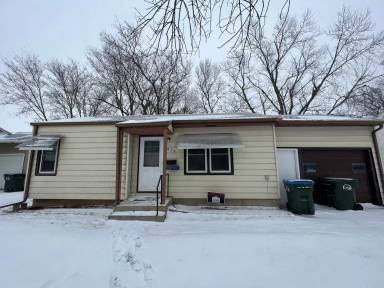 Main picture of 915 S 25th St