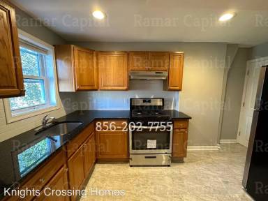 Main picture of 610 Randolph St