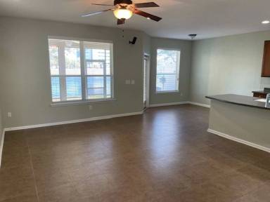 Main picture of 428 Arthur Moore Dr