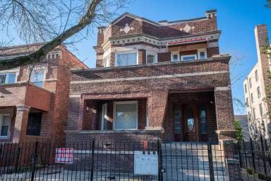 Main picture of 7212 S Coles Ave