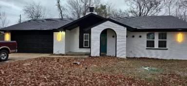 Main picture of 7101 S 228th East Ave