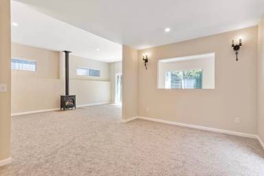 Main picture of 446 Kern Ave