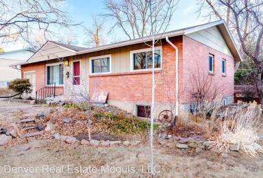 Main picture of 3260 S Lowell Blvd