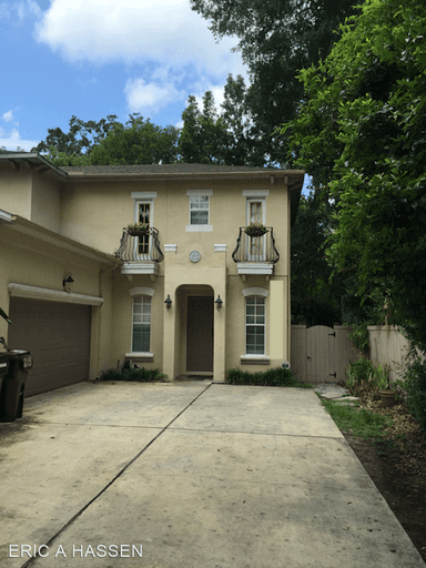 Main picture of 215 W Orlando St