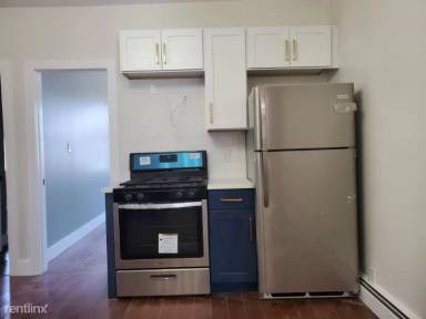 Main picture of 10 Cooper St