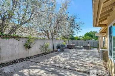Main picture of 4537 Coronado Dr