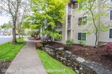 Main picture of On the Green Apartment Homes