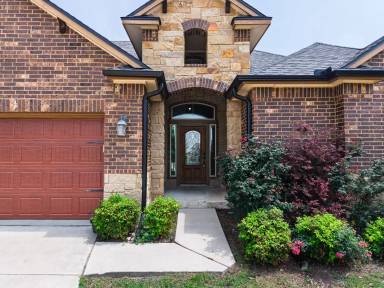 Main picture of 822 Terra Cotta Ct