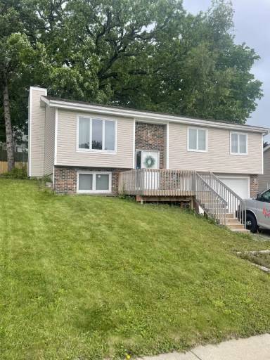 Main picture of 817 E Hackley Ave