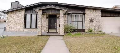 Main picture of 1817 Crestridge Dr