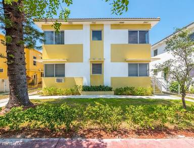 Main picture of 955 Bay Dr