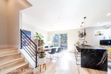 Main picture of 4016 Tejon St