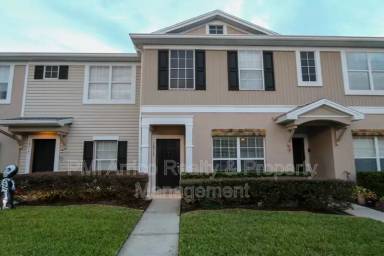 Main picture of 16319 Swan View Cir