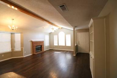 Main picture of 6122 10th St