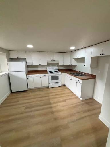 Main picture of 2075 W 17th S