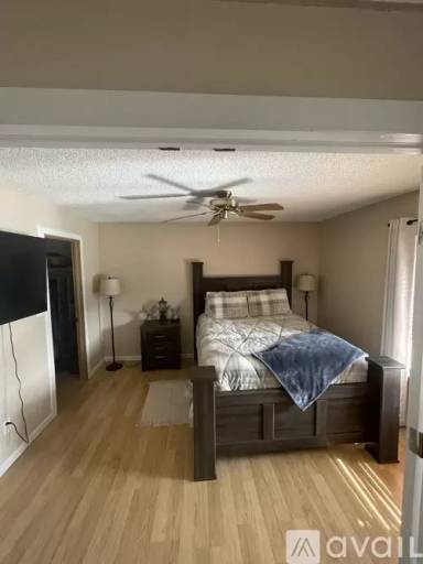 Main picture of Skyway Condos