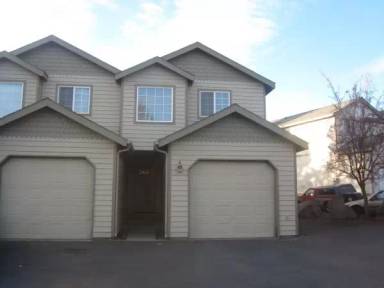 Main picture of 2309 NE Holliday Ave