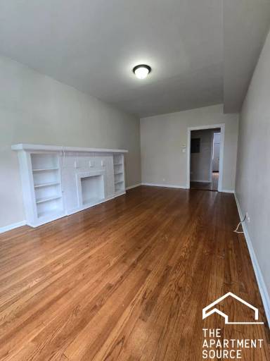 Main picture of 3753 W Sunnyside Ave