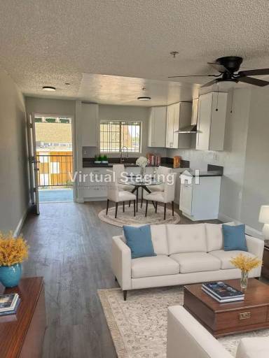 Main picture of 8307 S Figueroa St