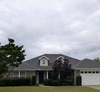 Main picture of 102 Kilburn Cir