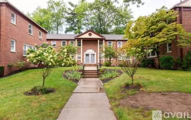 Main picture of 658 Valley Rd