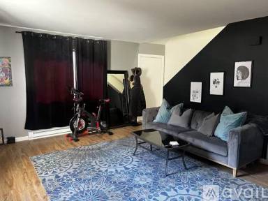 Main picture of 8204 N Ridgewood Dr