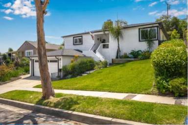 Main picture of 5137 Inadale Ave