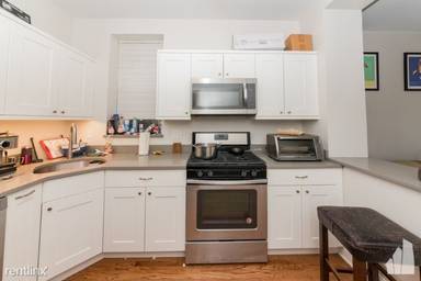 Main picture of 3716 N Racine Ave