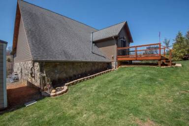 Main picture of 148 Westwood Acres Dr