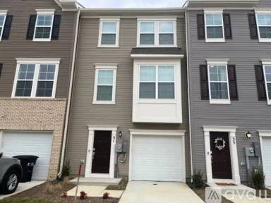 Main picture of 31 Stembogan Ct