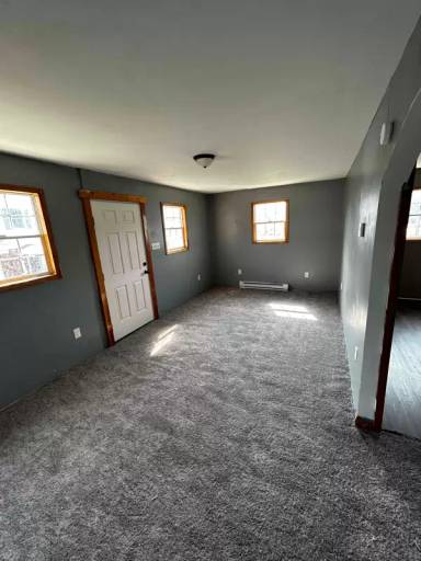 Main picture of 12 Bear Creek Rd