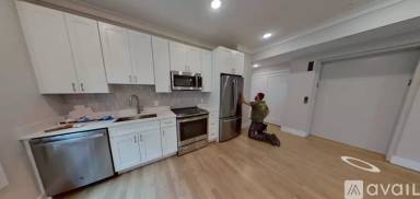 Main picture of 106 Warren St