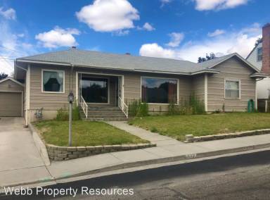 Main picture of 621 NW 9th St