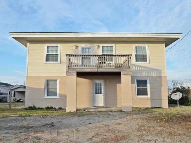 Main picture of 108 W Bogue Blvd
