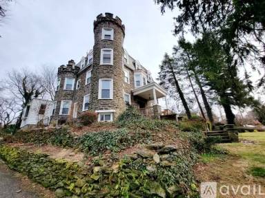 Main picture of 431 Valley Rd