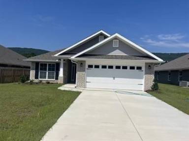 Main picture of 9202 Eagle Trace Dr SE