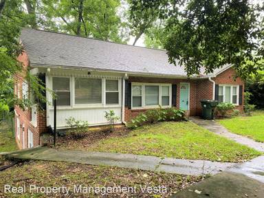 Main picture of 444 Corbin Ave